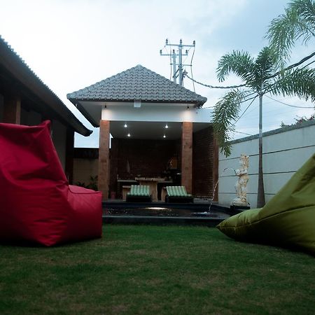 Aghasvina Guest House Canggu מראה חיצוני תמונה